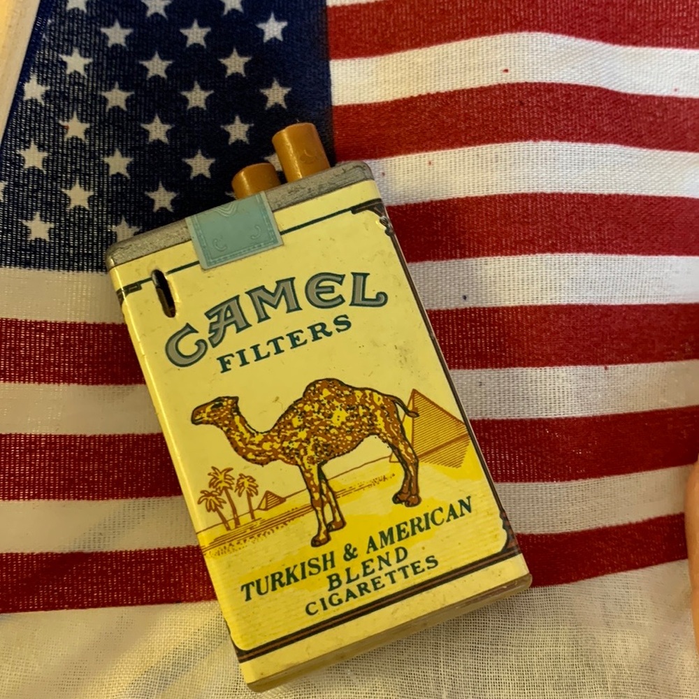 Camel vintage